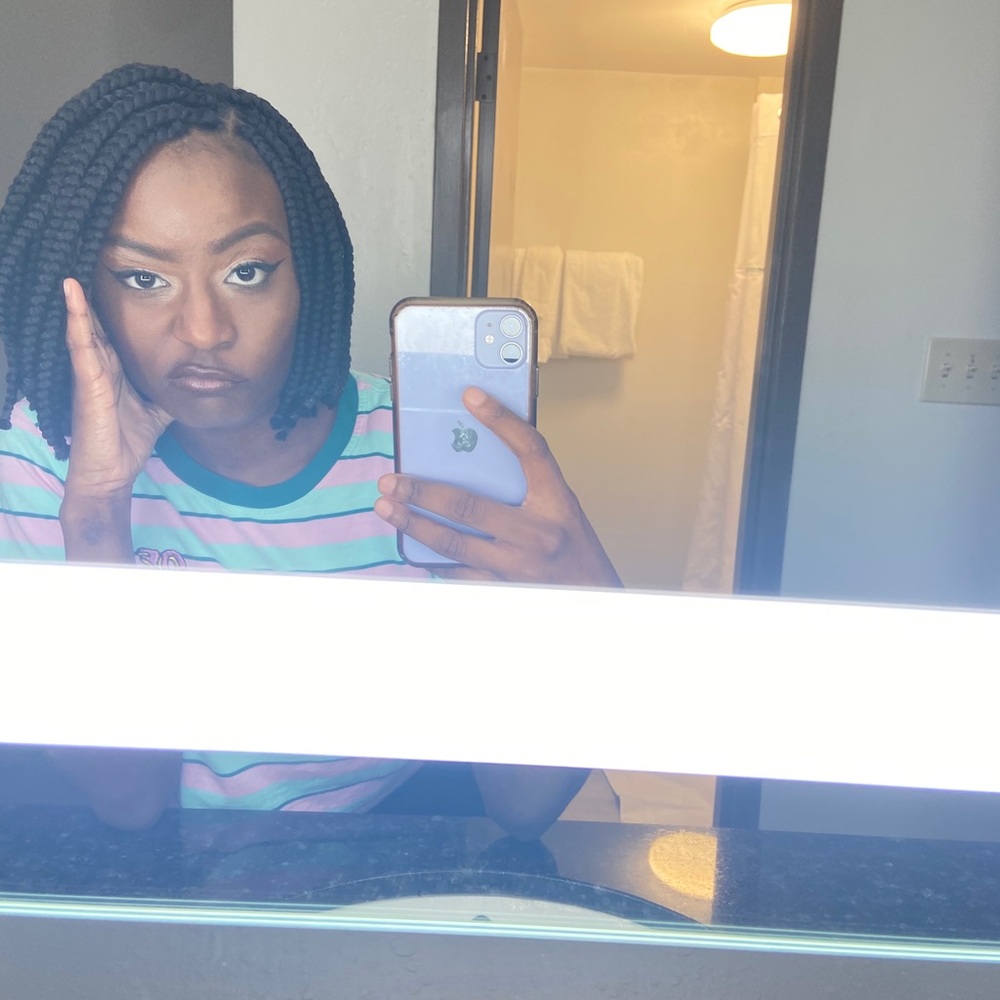 Meet your Posher, Malisa